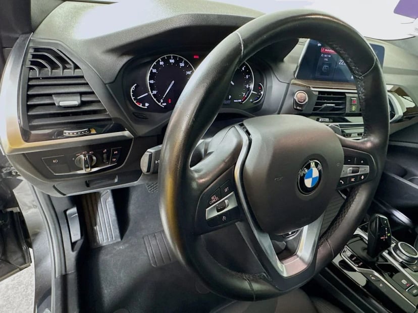 2021 BMW X3 - Image 12
