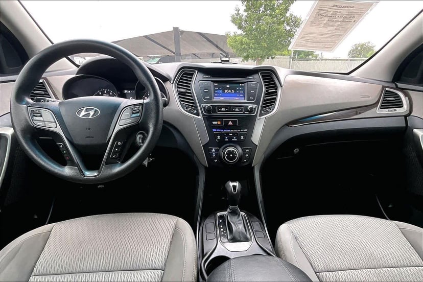 2017 Hyundai Santa Fe Sport - Image 15