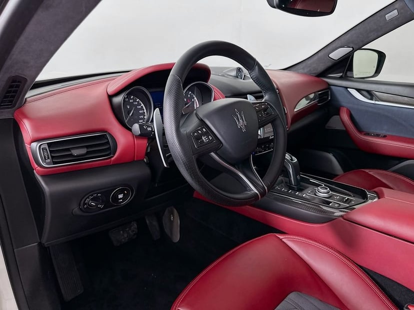 2019 Maserati Levante - Image 9