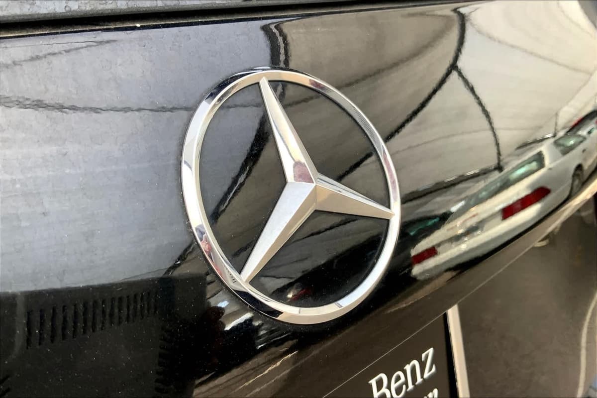 2020 Mercedes-Benz GLB 250 - Image 9