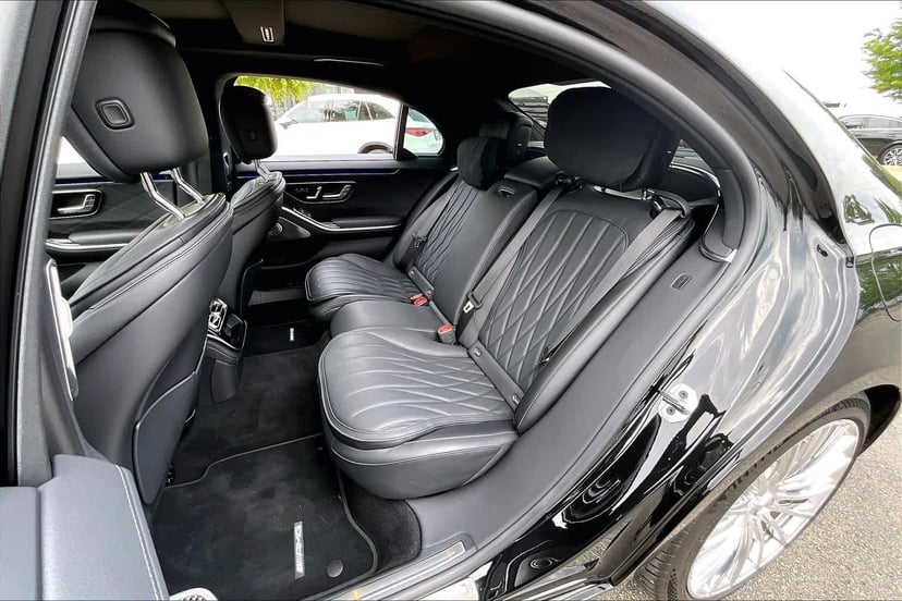 2025 Mercedes-Benz AMG® S 63 E - Image 18
