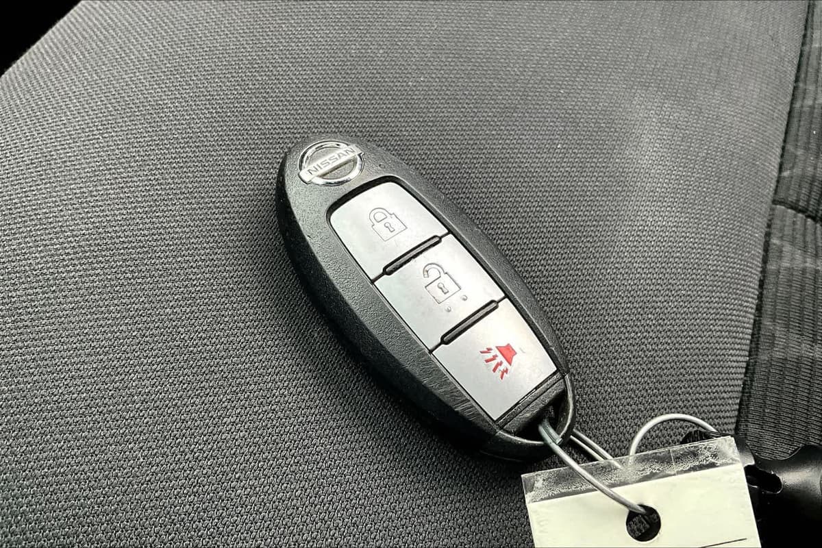 2019 Nissan Titan - Image 13