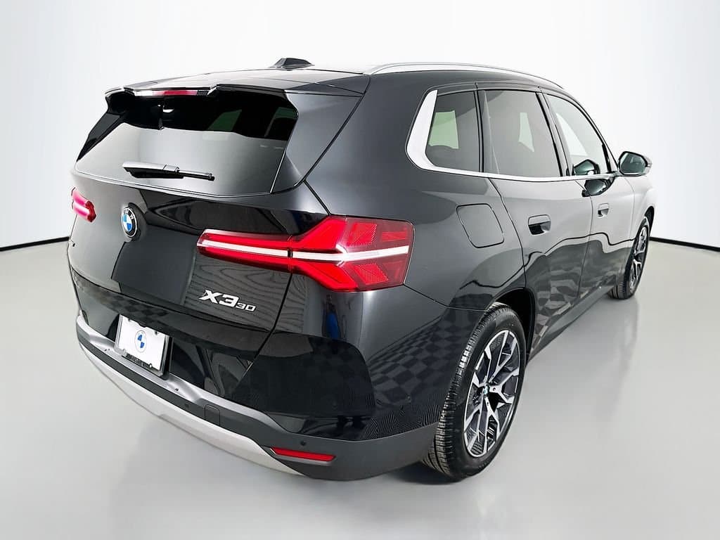 2025 BMW X3 - Image 5