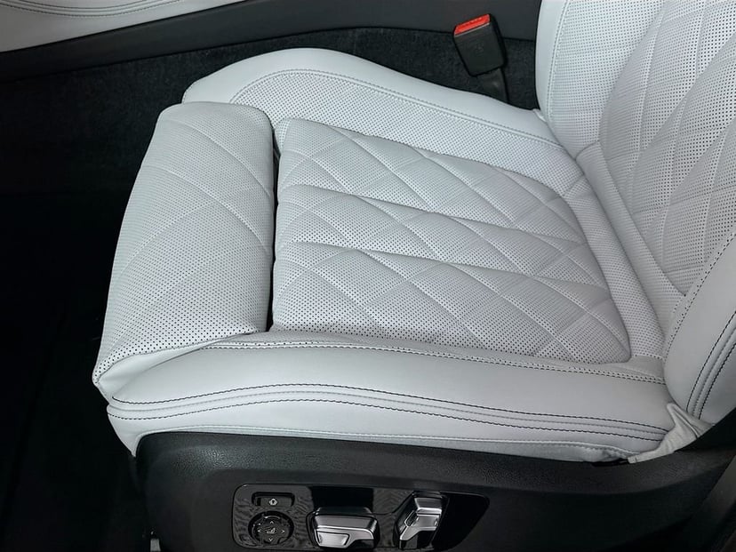 2026 BMW X5 - Image 21