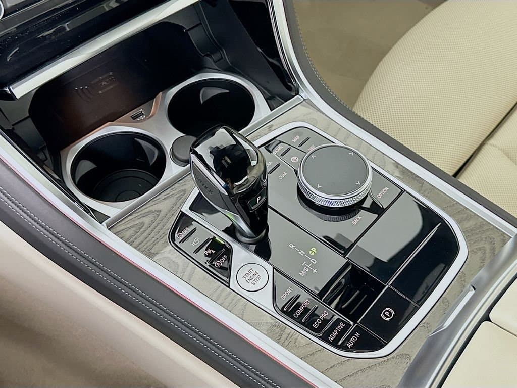 2026 BMW 8 Series - Image 15