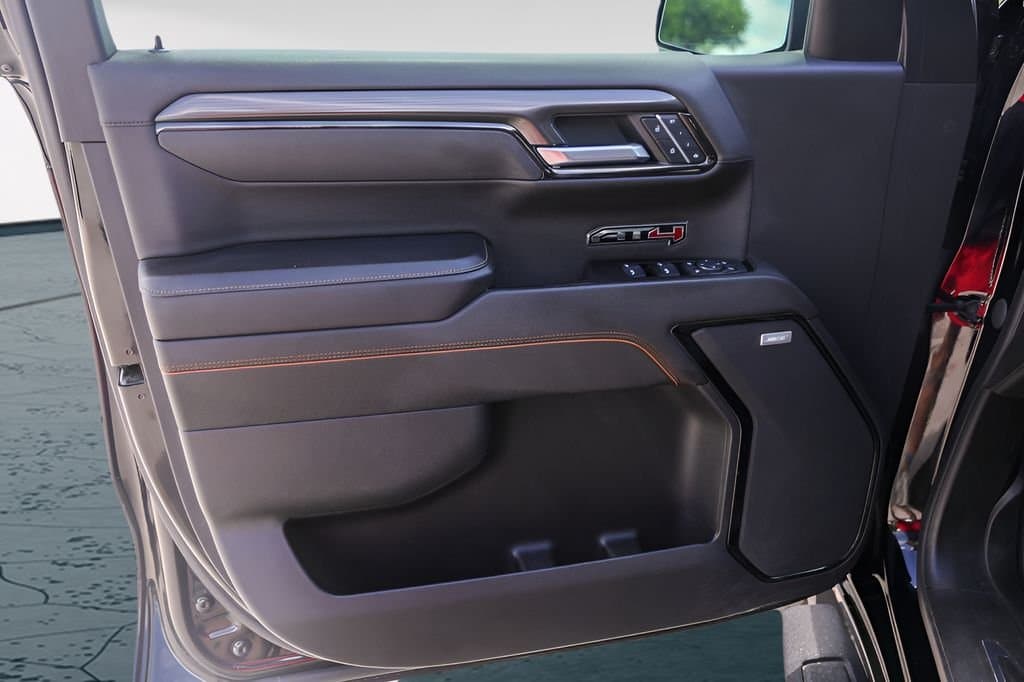 2023 GMC Sierra 1500 - Image 26