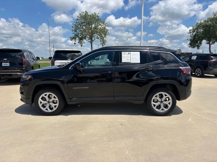 2025 Jeep Compass - Image 1