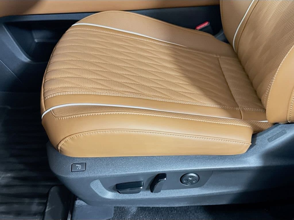 2026 INFINITI QX60 - Image 24