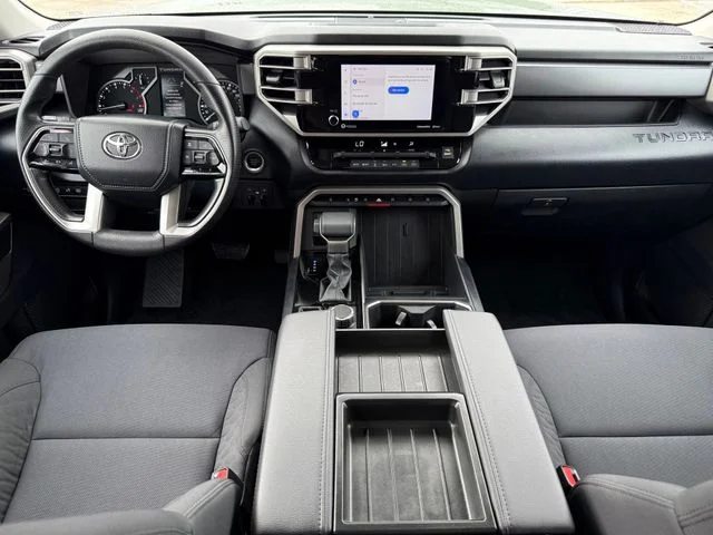 2023 Toyota Tundra - Image 21
