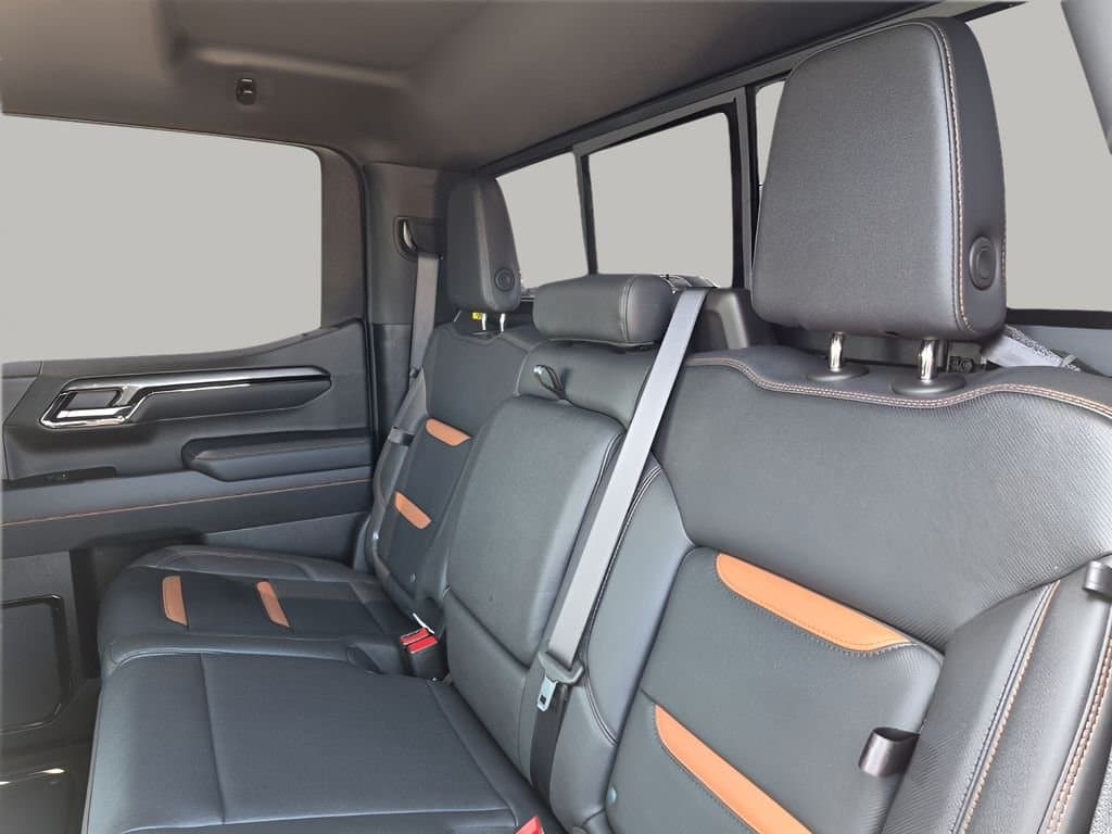 2025 GMC Sierra 1500 - Image 19