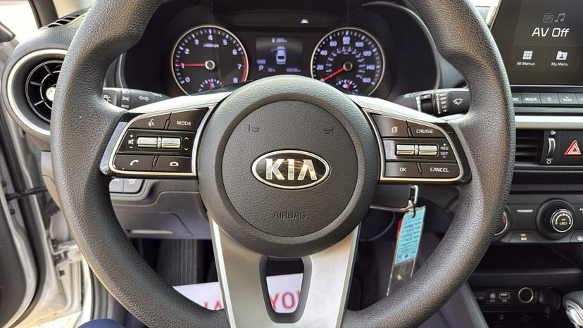 2020 Kia Forte - Image 8