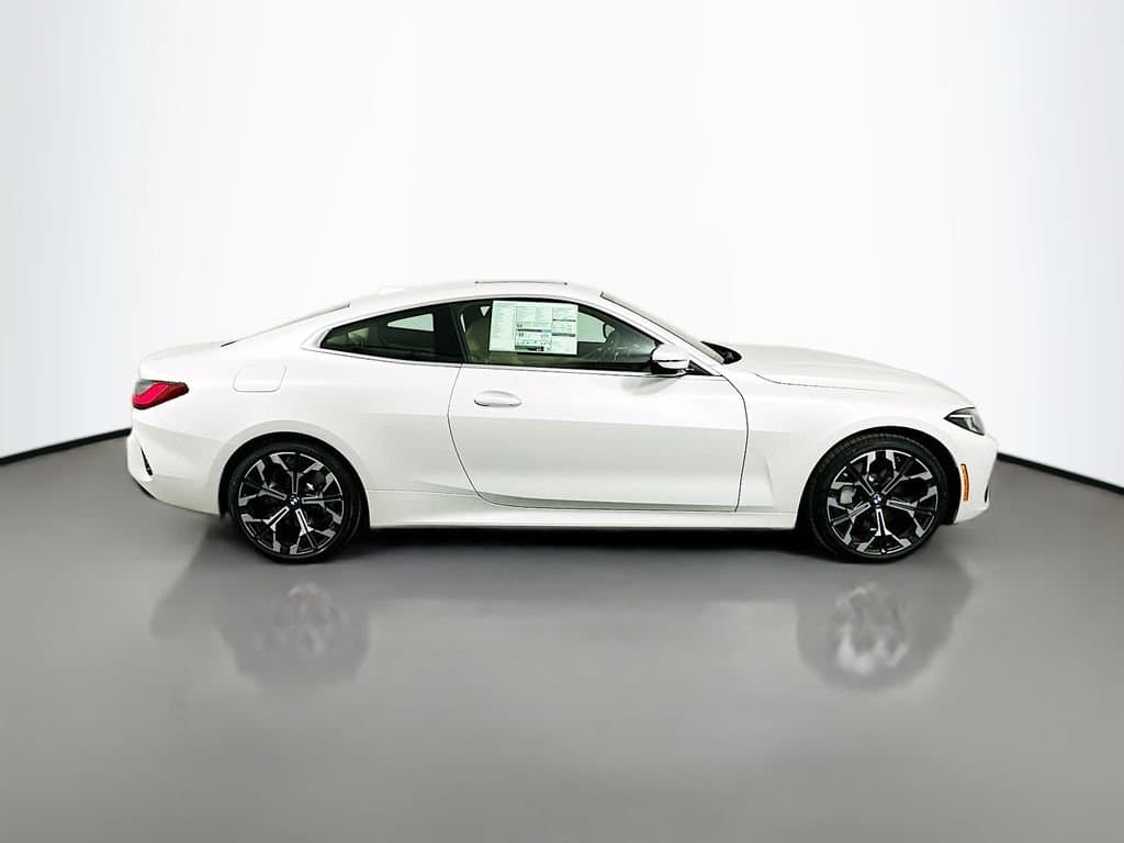 2026 BMW 4 Series - Image 4