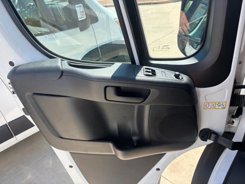 2024 Ram ProMaster 2500 - Image 19