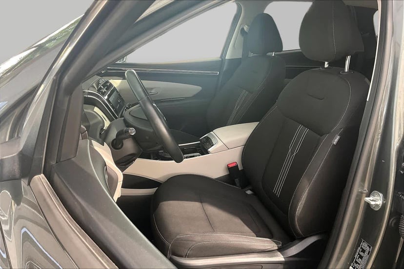 2022 Hyundai Tucson - Image 8