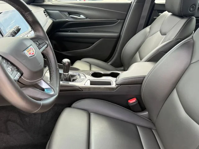 2023 Cadillac CT4 - Image 12