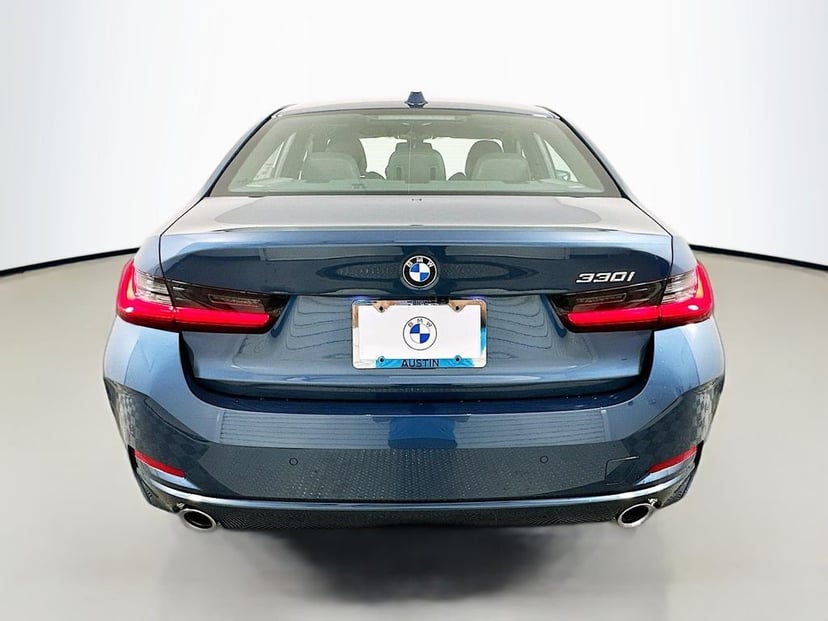 2026 BMW 3 Series - Image 6