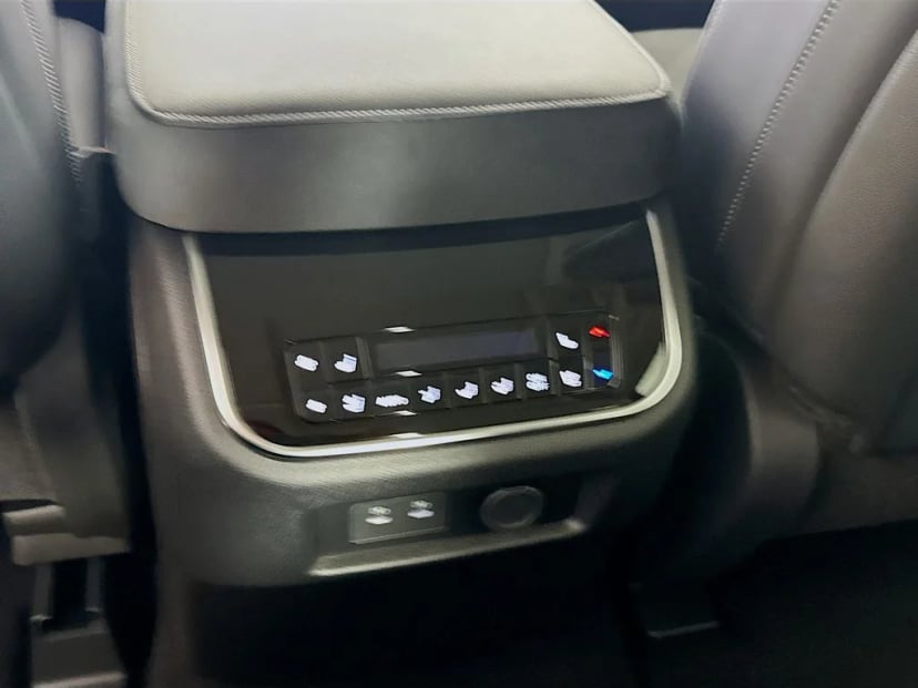 2026 INFINITI QX80 - Image 30