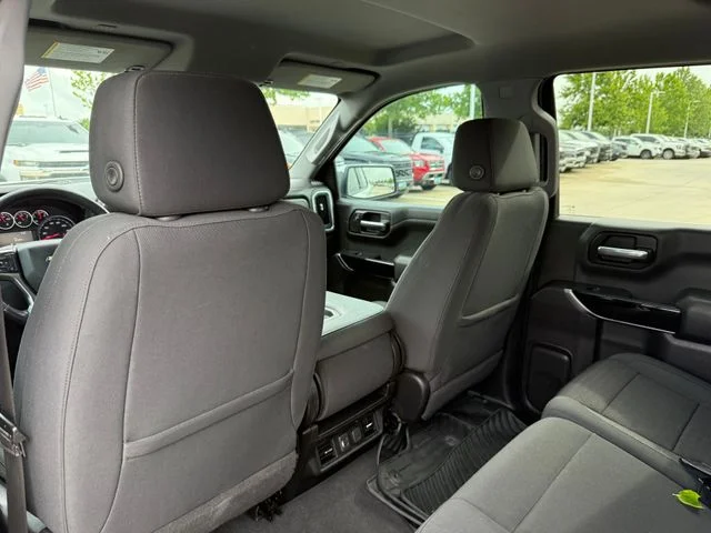 2021 Chevrolet Silverado 1500 - Image 24