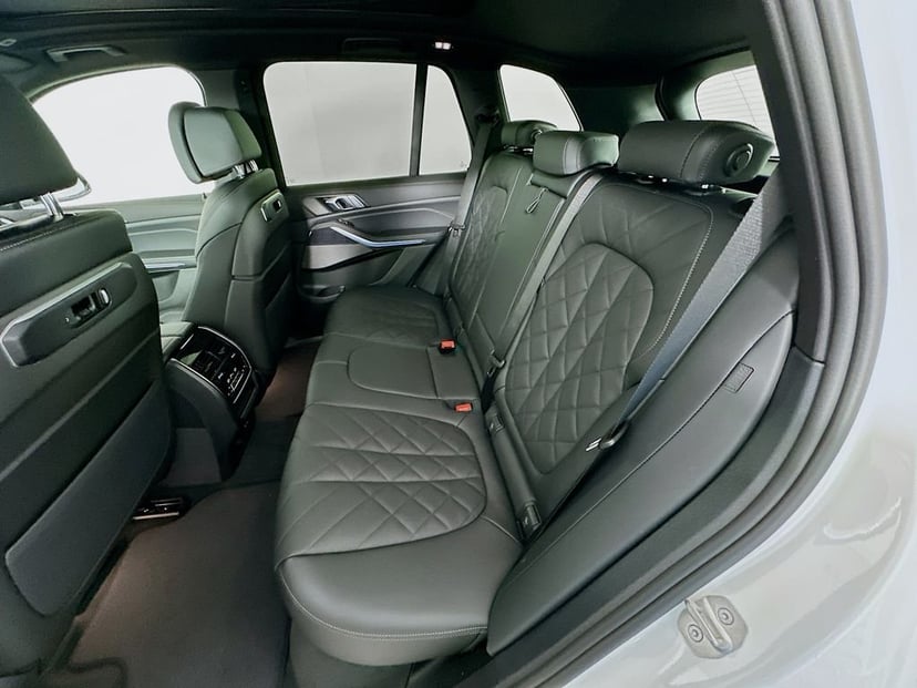 2026 BMW X5 - Image 17