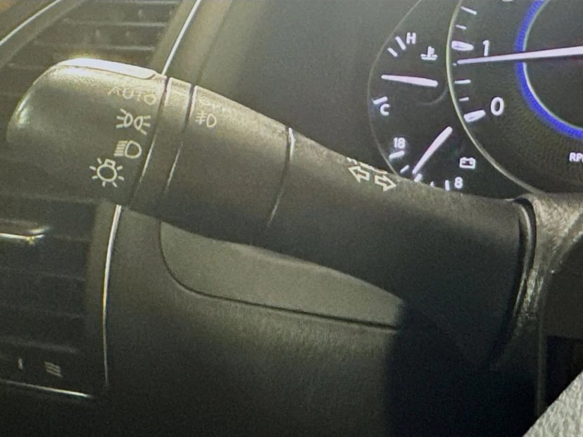 2012 INFINITI QX56 - Image 13