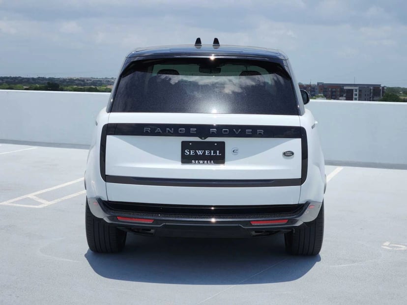 2023 Land Rover Range Rover - Image 6