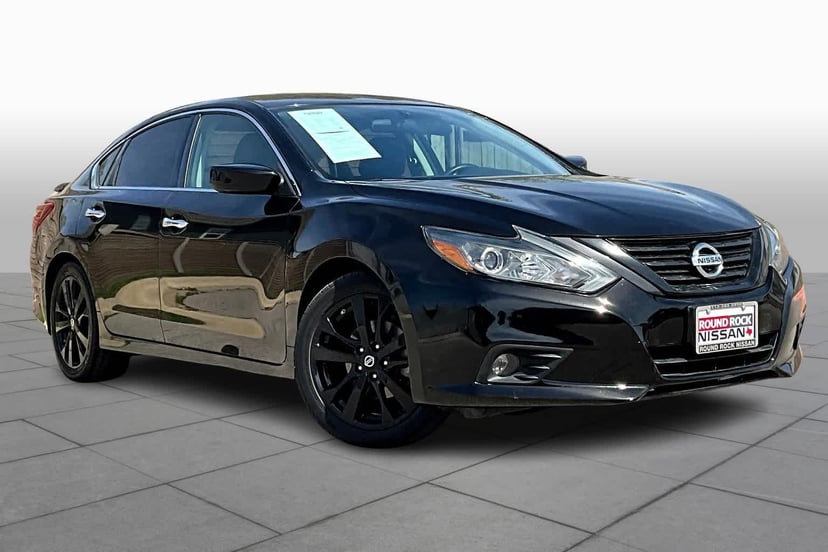 2018 Nissan Altima - Image 1