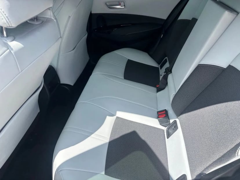 2021 Toyota Corolla Hatchback - Image 29
