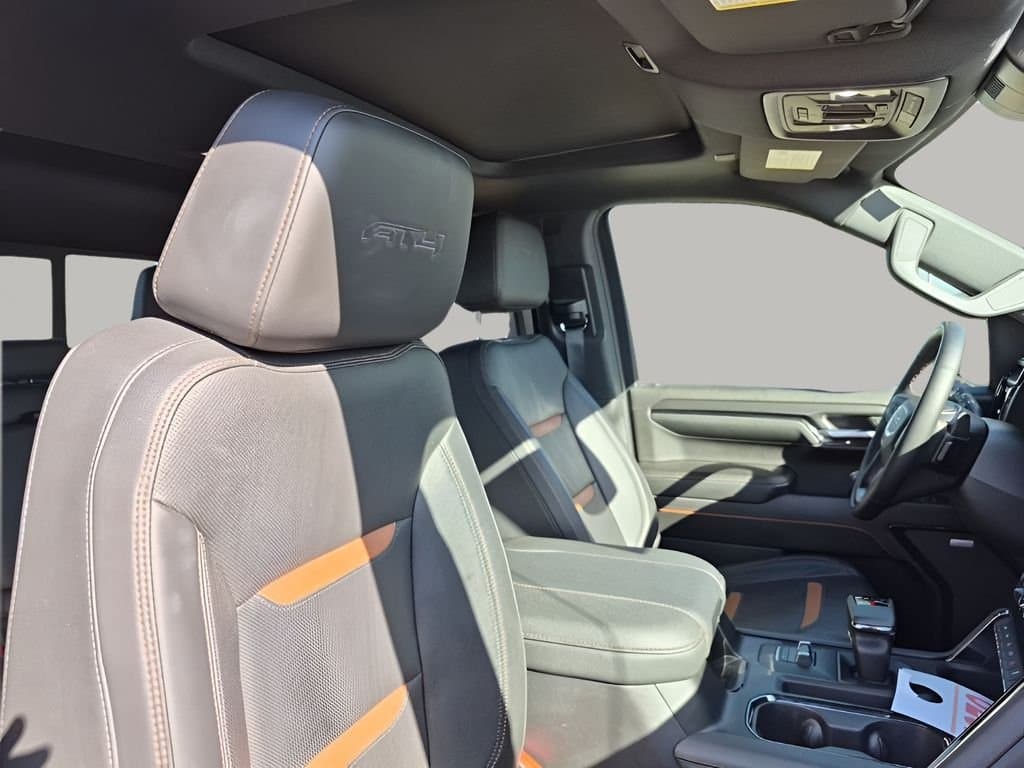 2023 GMC Sierra 1500 - Image 15