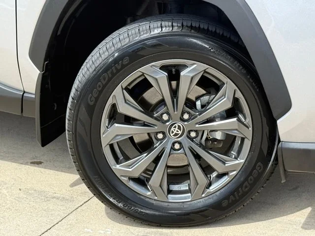 2024 Toyota RAV4 Hybrid - Image 2