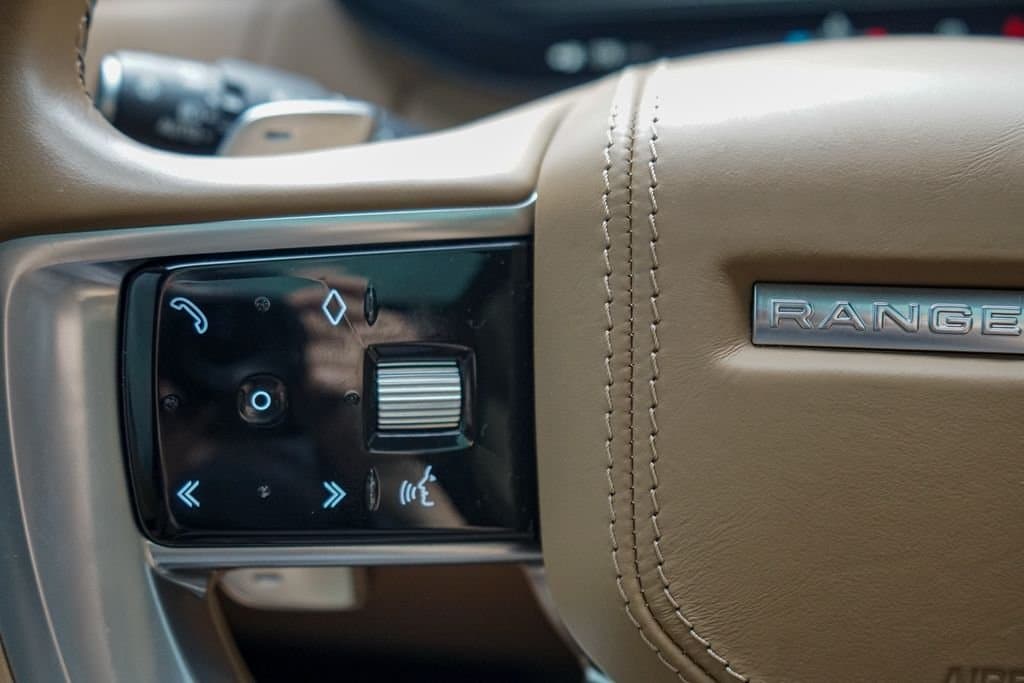 2020 Land Rover Range Rover Velar - Image 19