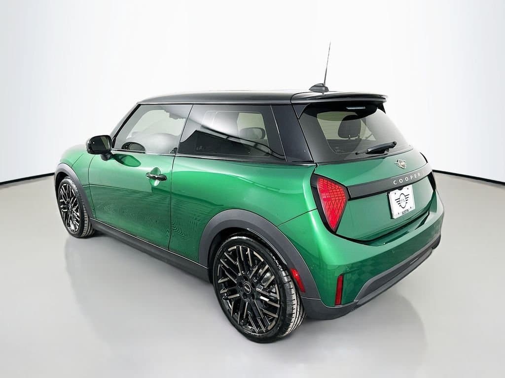 2025 MINI COOPER - Image 8