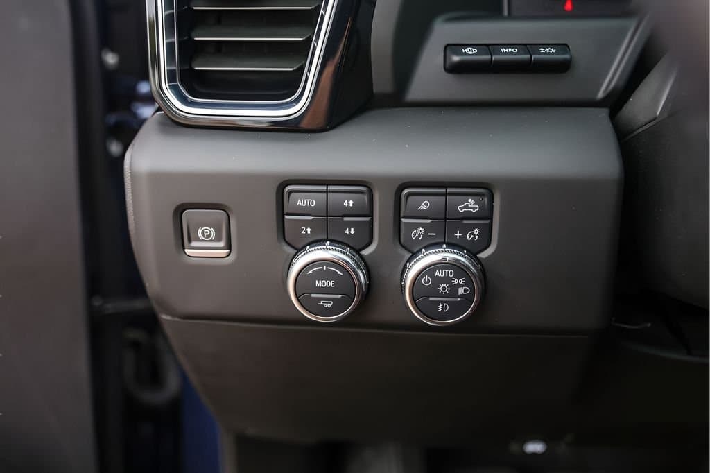 2022 GMC Sierra 1500 - Image 17