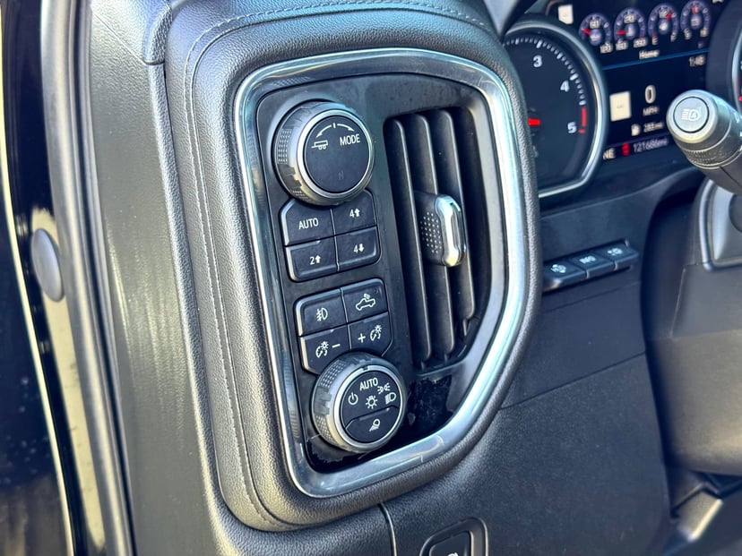 2020 Chevrolet Silverado 2500HD - Image 15