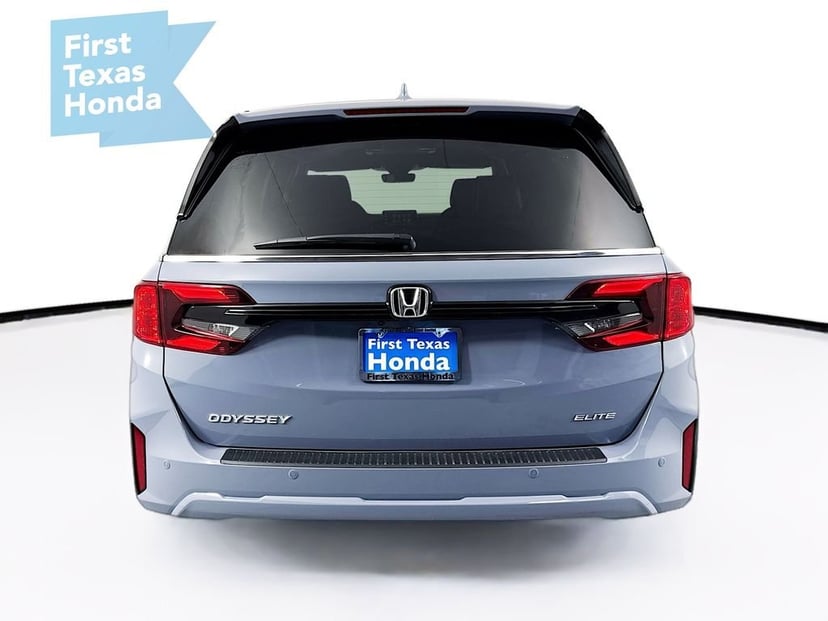 2026 Honda Odyssey - Image 7