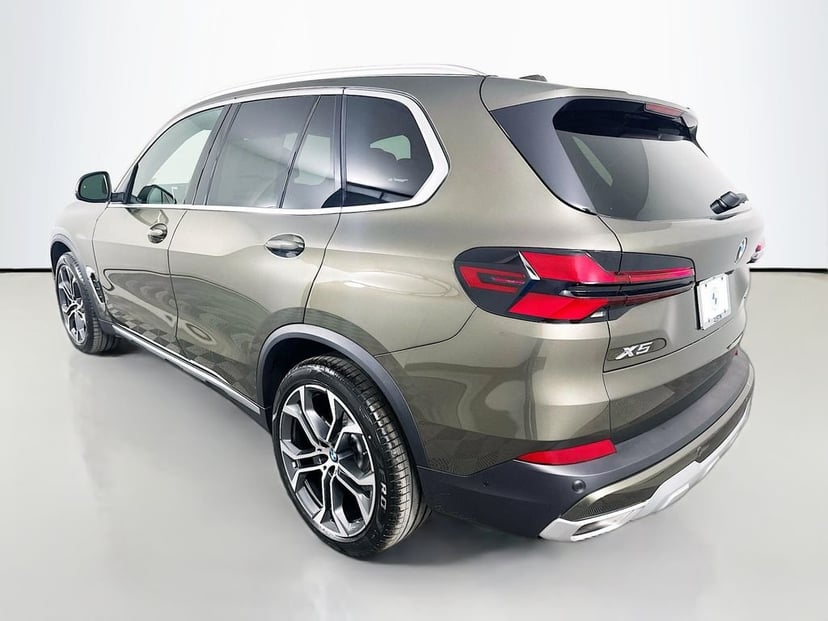 2026 BMW X5 - Image 7