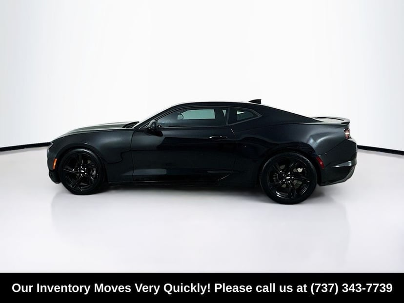 2019 Chevrolet Camaro - Image 4