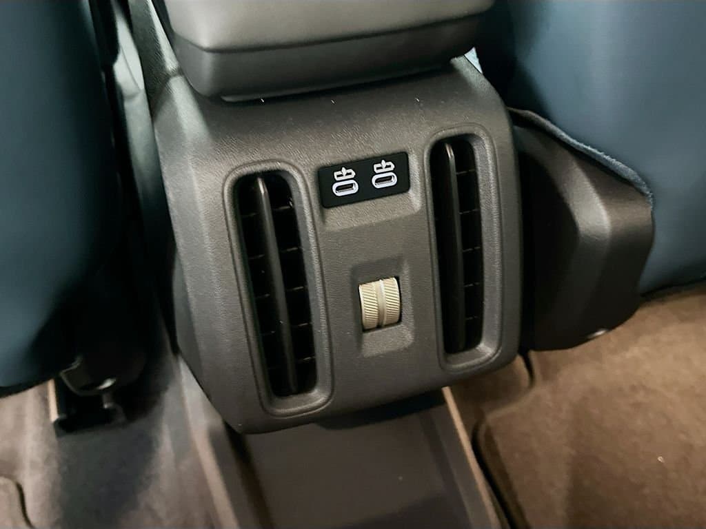 2025 MINI Cooper S Countryman - Image 18