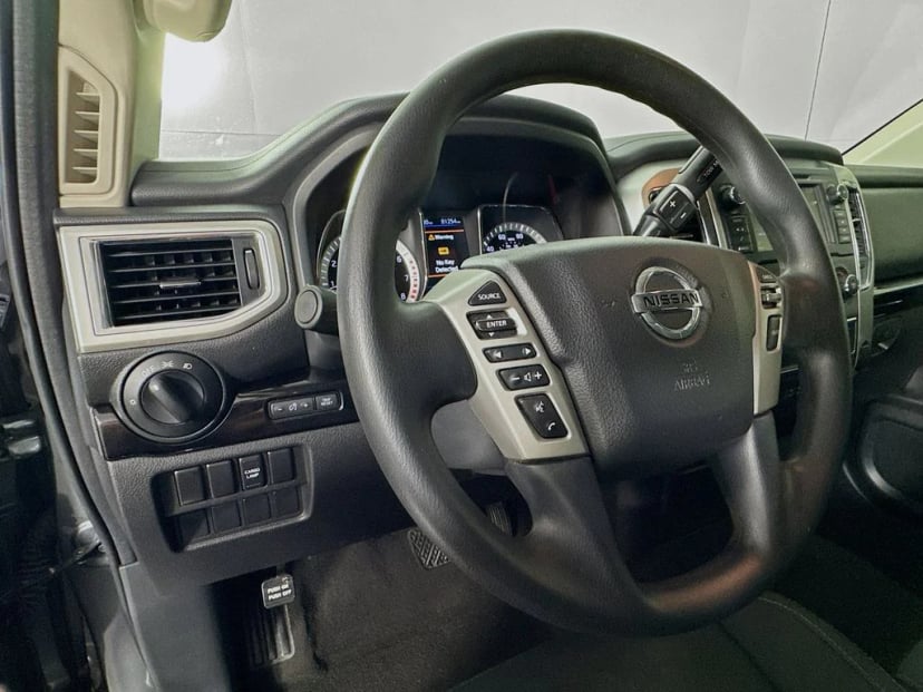 2019 Nissan Titan XD - Image 12