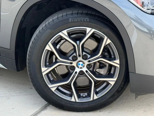 2022 BMW X1 - Image 2