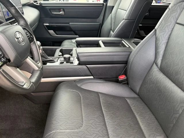 2023 Toyota Tundra - Image 13
