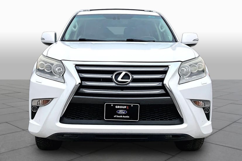 2015 Lexus GX 460 - Image 4