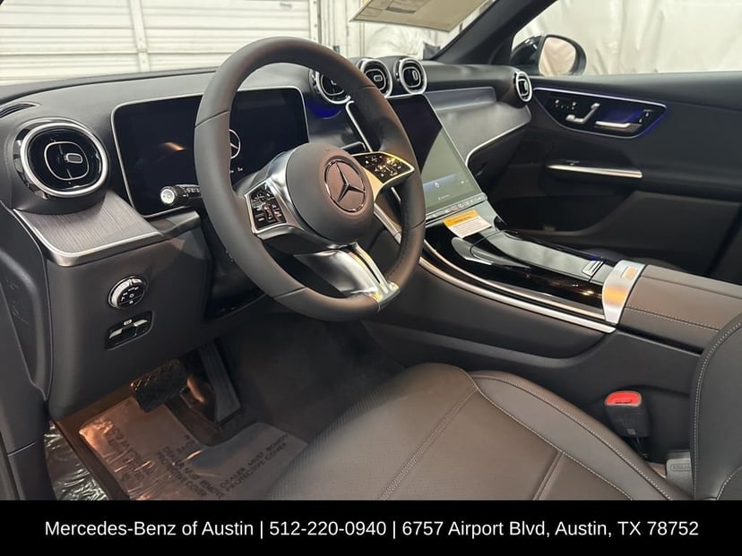 2026 Mercedes-Benz GLC - Image 13