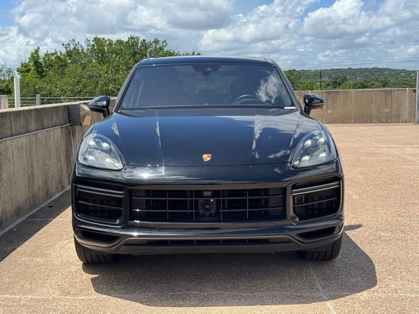 2021 Porsche Cayenne - Image 3