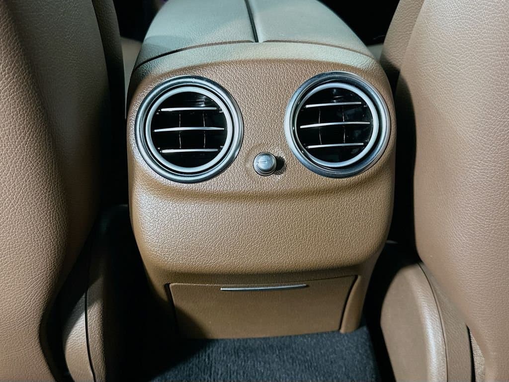 2021 Mercedes-Benz E-Class - Image 26