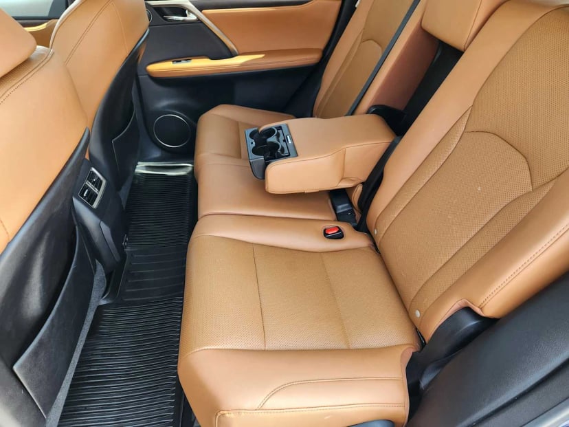 2022 Lexus RX 350 - Image 30