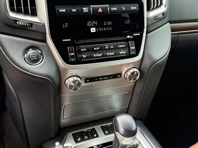 2021 Toyota Land Cruiser - Image 49