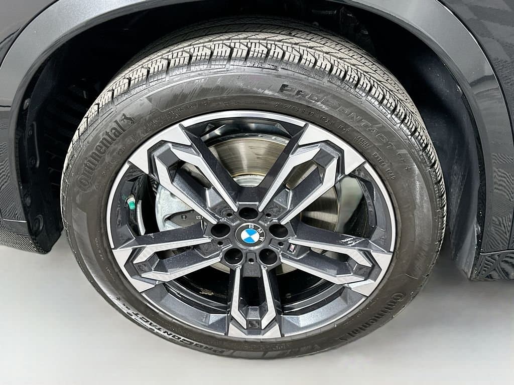 2025 BMW X1 - Image 31