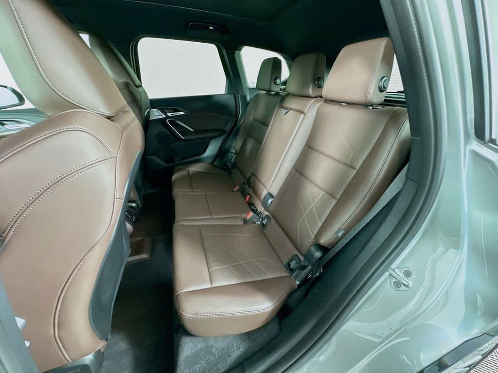 2025 BMW X1 - Image 24