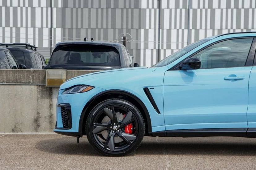 2026 Jaguar F-PACE SVR FINAL EDITION - Image 7