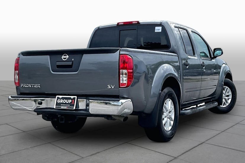 2019 Nissan Frontier - Image 13